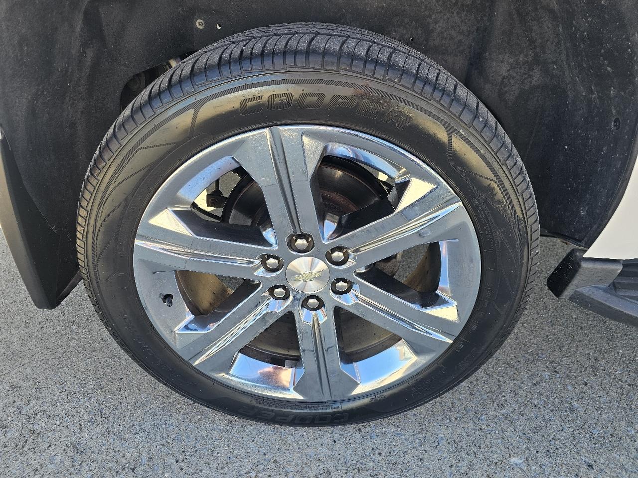 Chevrolet Tahoe 4WD 4dr LT 2019