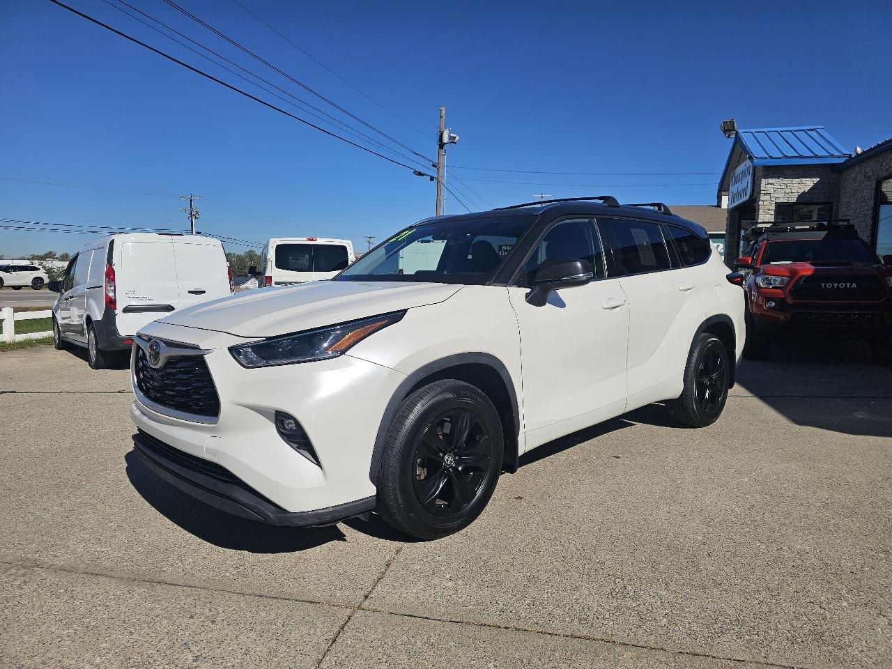 Toyota Highlander XLE AWD (Natl) 2021