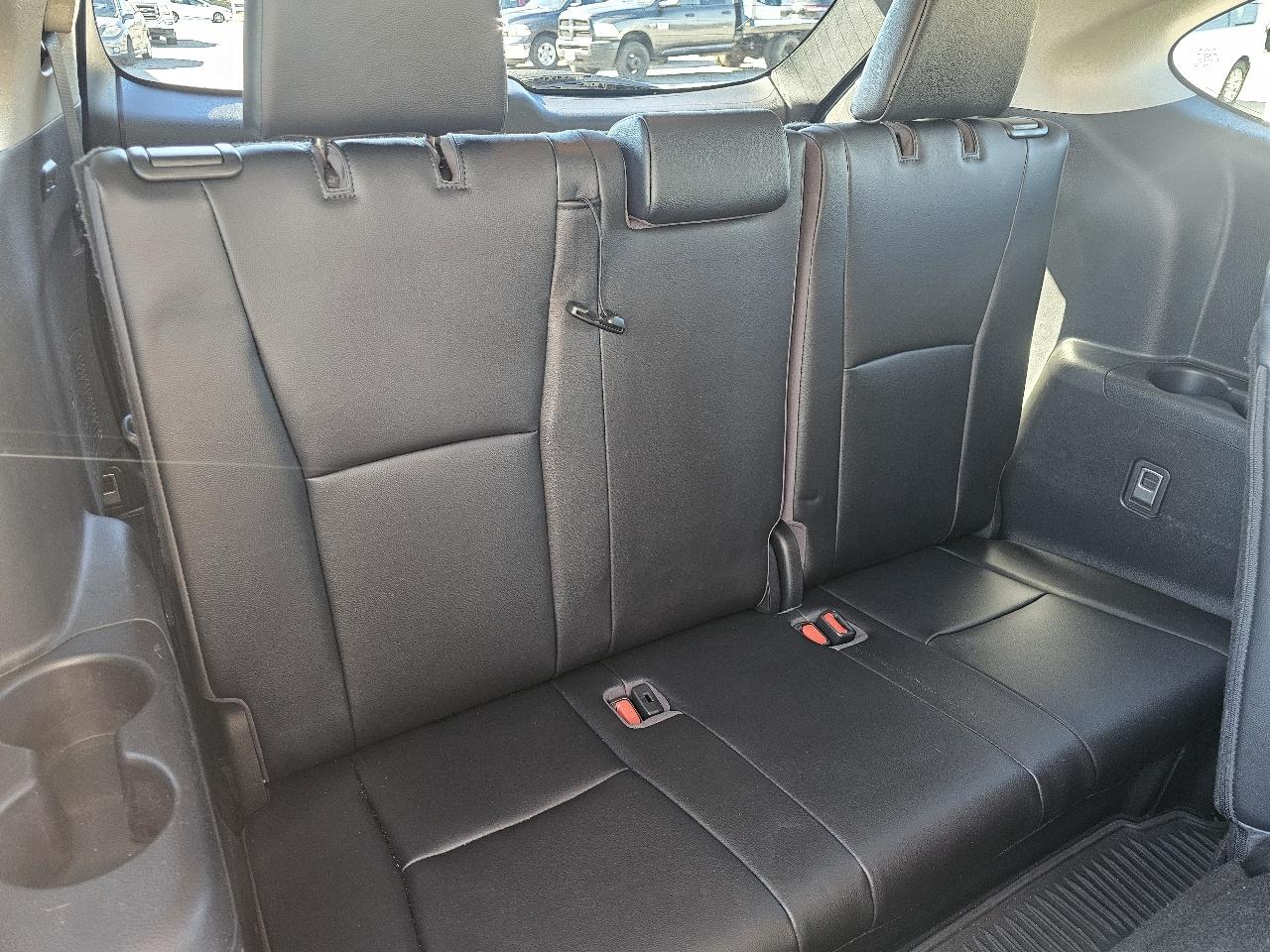 Toyota Highlander XLE AWD (Natl) 2021