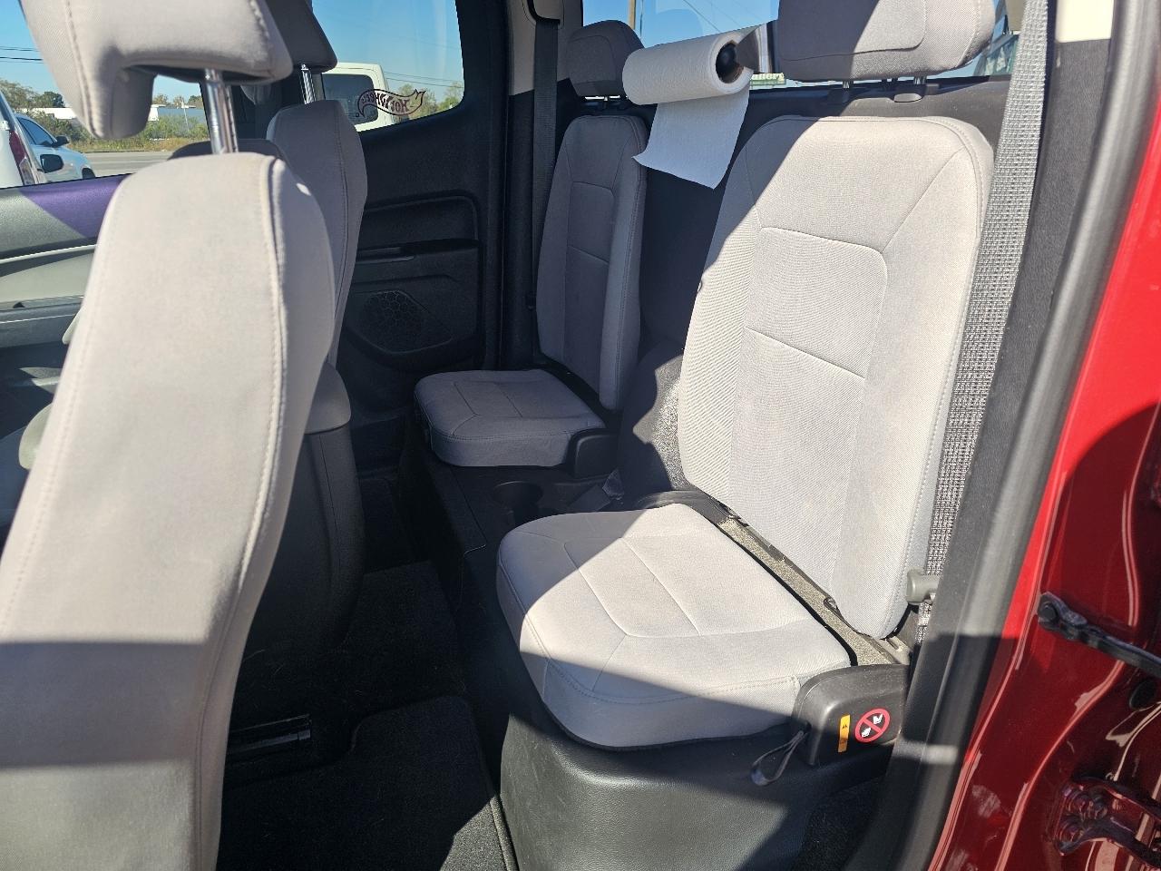 Chevrolet Colorado 2WD Ext Cab 128.3" WT 2016