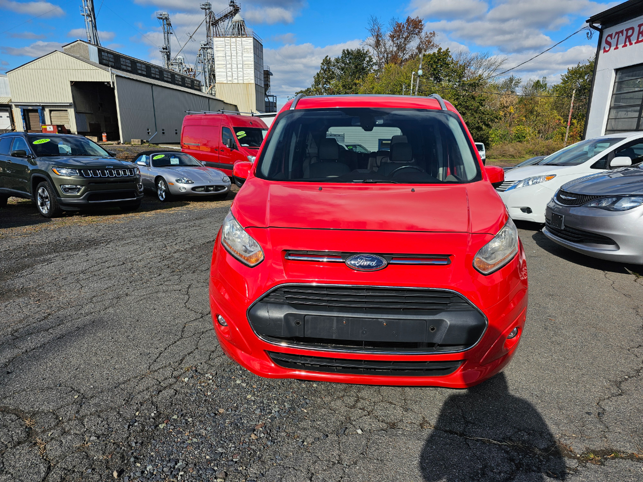 Ford Transit Connect Wagon Titanium w/Rear Liftgate LWB 2017 Ford Transit Connect Wagon Titanium w/Rear Liftgate LWB 2017