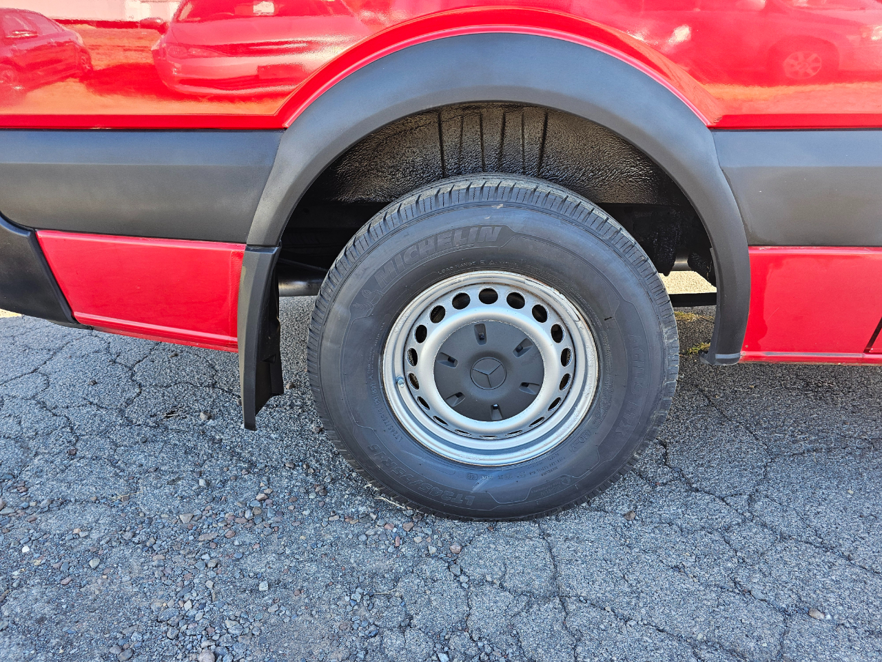 Mercedes-Benz Sprinter 2500 High Roof 144-in. WB 2015 Mercedes-Benz Sprinter 2500 High Roof 144-in. WB 2015