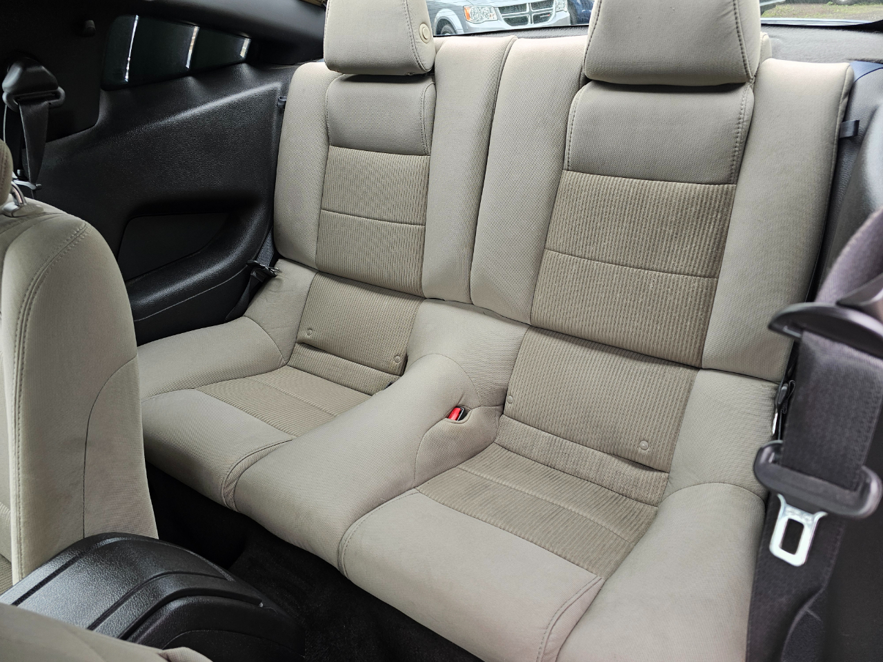 Ford Mustang V6 Coupe 2013 Ford Mustang V6 Coupe 2013