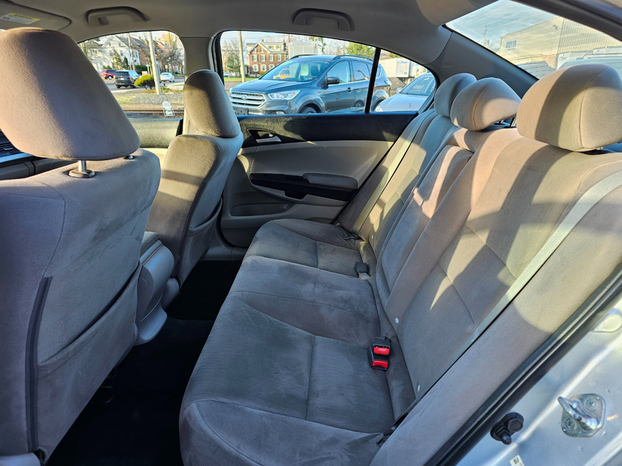 Honda Accord LX sedan AT 2012 Honda Accord LX sedan AT 2012