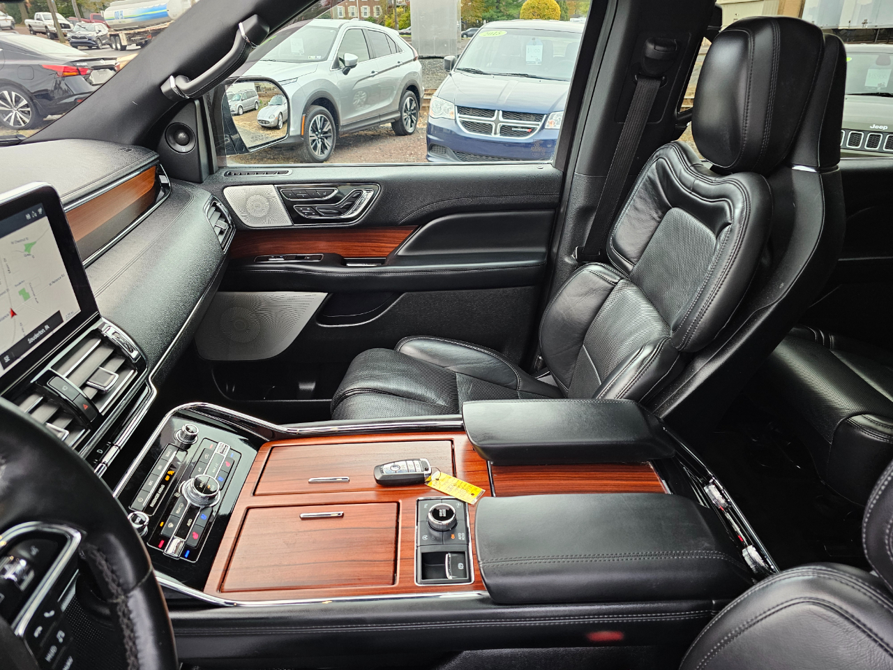 Lincoln Navigator L Reserve 4WD 2020 Lincoln Navigator L Reserve 4WD 2020