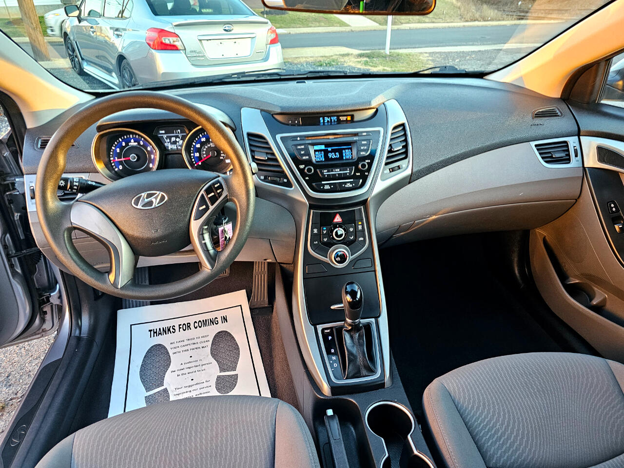 Hyundai Elantra SE 6AT 2016