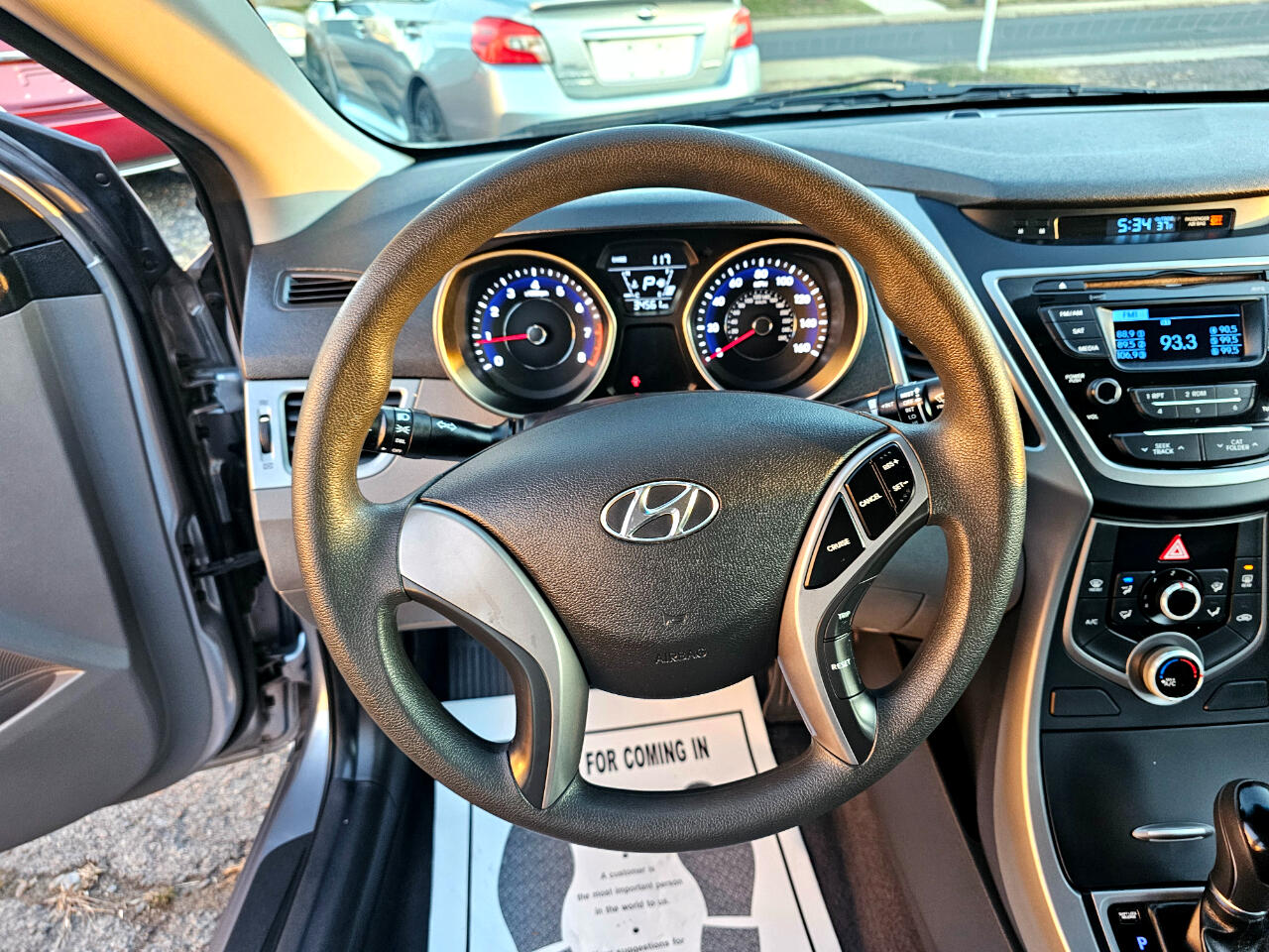 Hyundai Elantra SE 6AT 2016