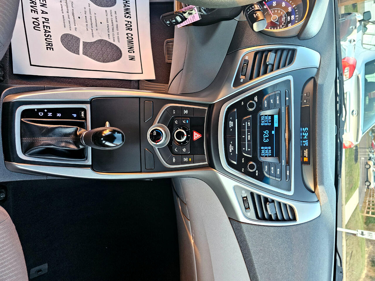 Hyundai Elantra SE 6AT 2016