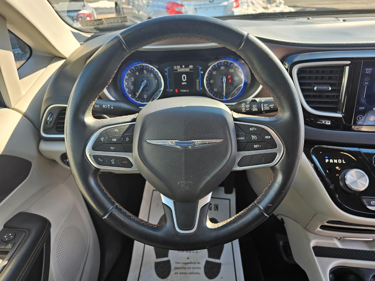 Chrysler Pacifica Touring-L 2017