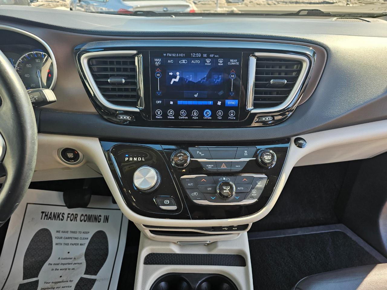 Chrysler Pacifica Touring-L 2017