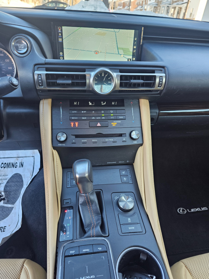 Lexus RC 300 AWD 2019