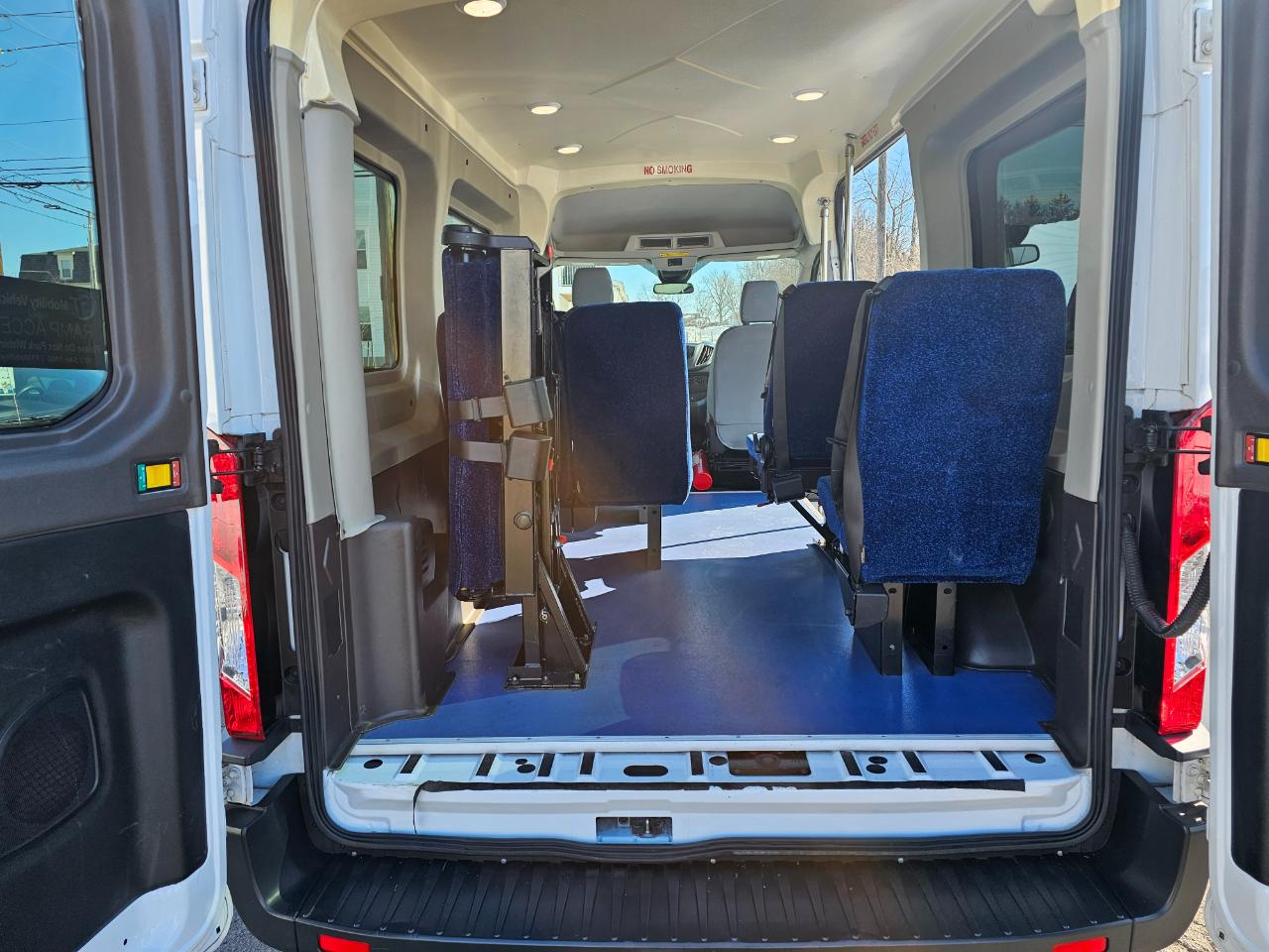 Ford Transit 150 Van Med. Roof w/Sliding Pass. 130-in. WB 2016