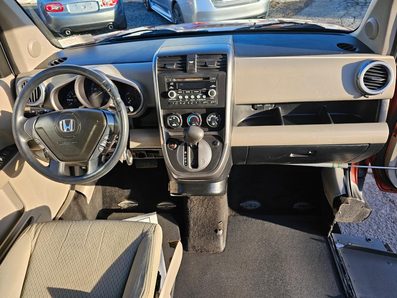 Honda Element EX 2WD AT 2011