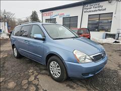2012 Kia Sedona 