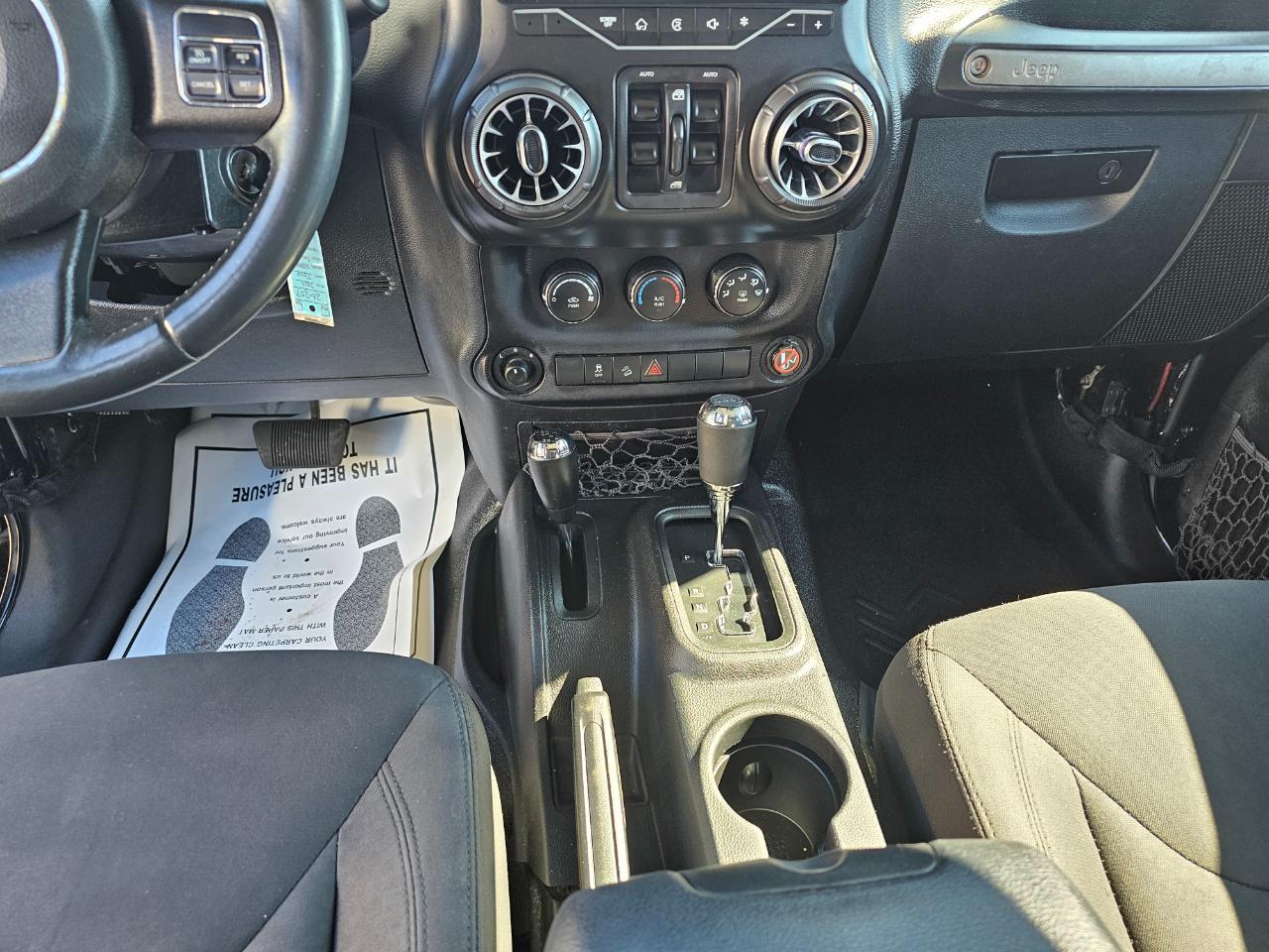 Jeep Wrangler Unlimited Sport 4WD 2016