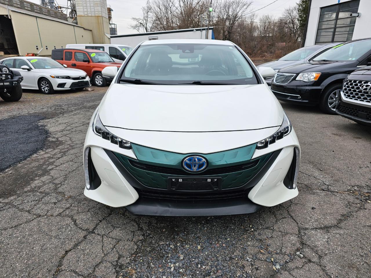 Toyota Prius Prime Plus 2018