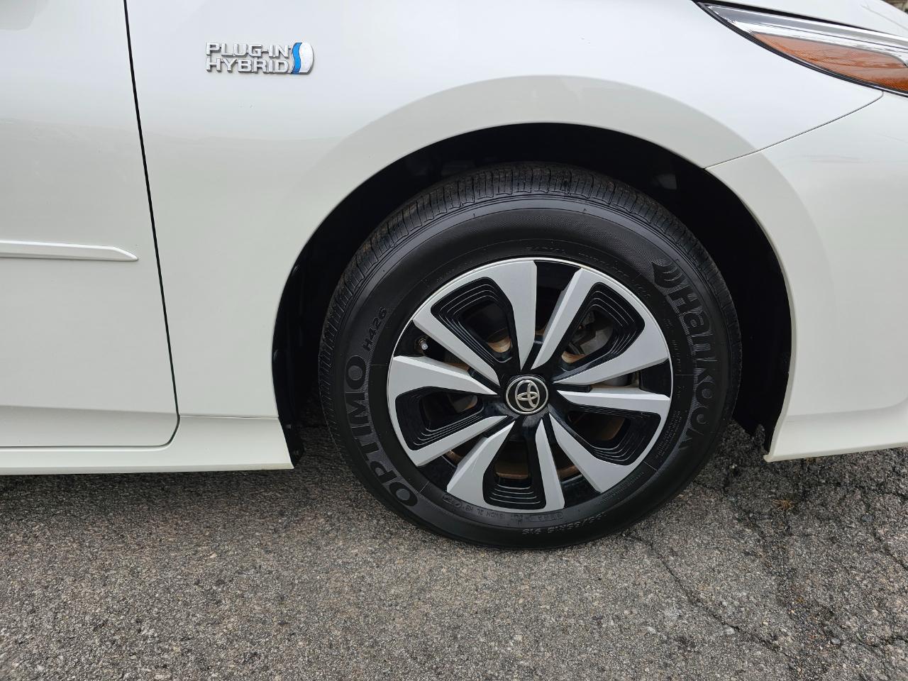 Toyota Prius Prime Plus 2018