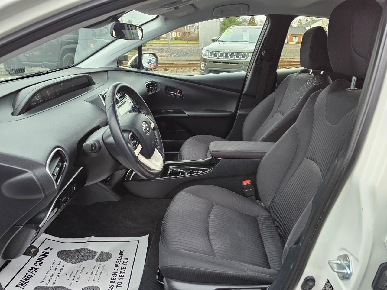 Toyota Prius Prime Plus 2018