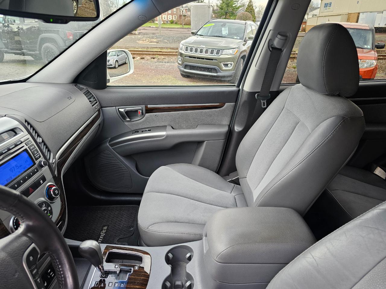 Hyundai Santa Fe SE 3.5 4WD 2011