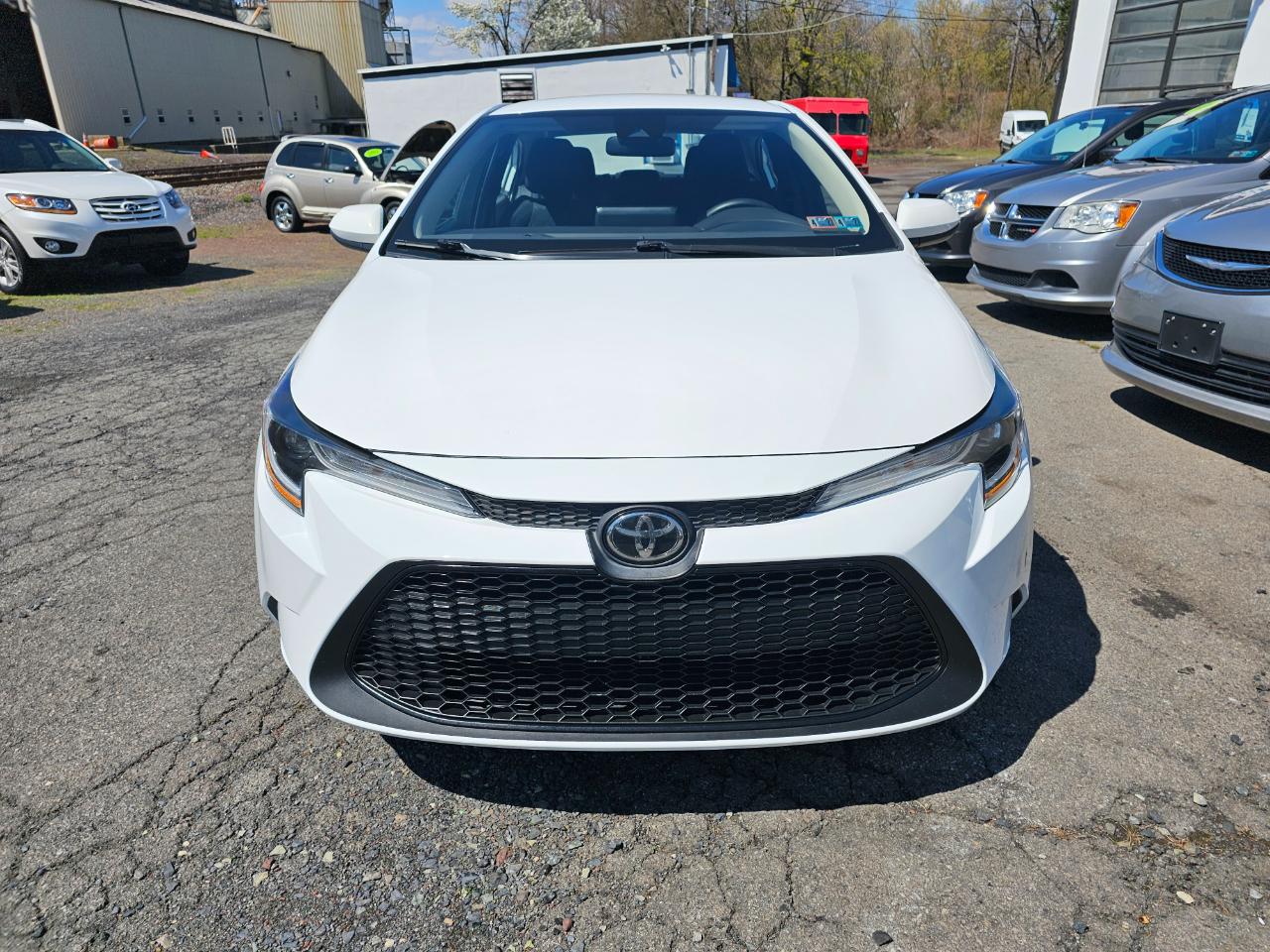 Toyota Corolla LE 2022