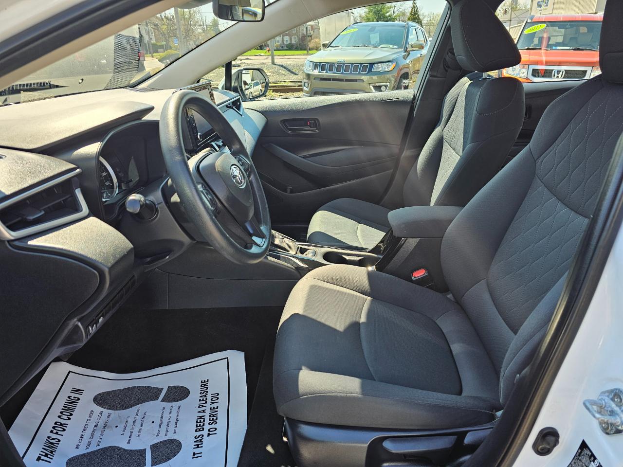 Toyota Corolla LE 2022