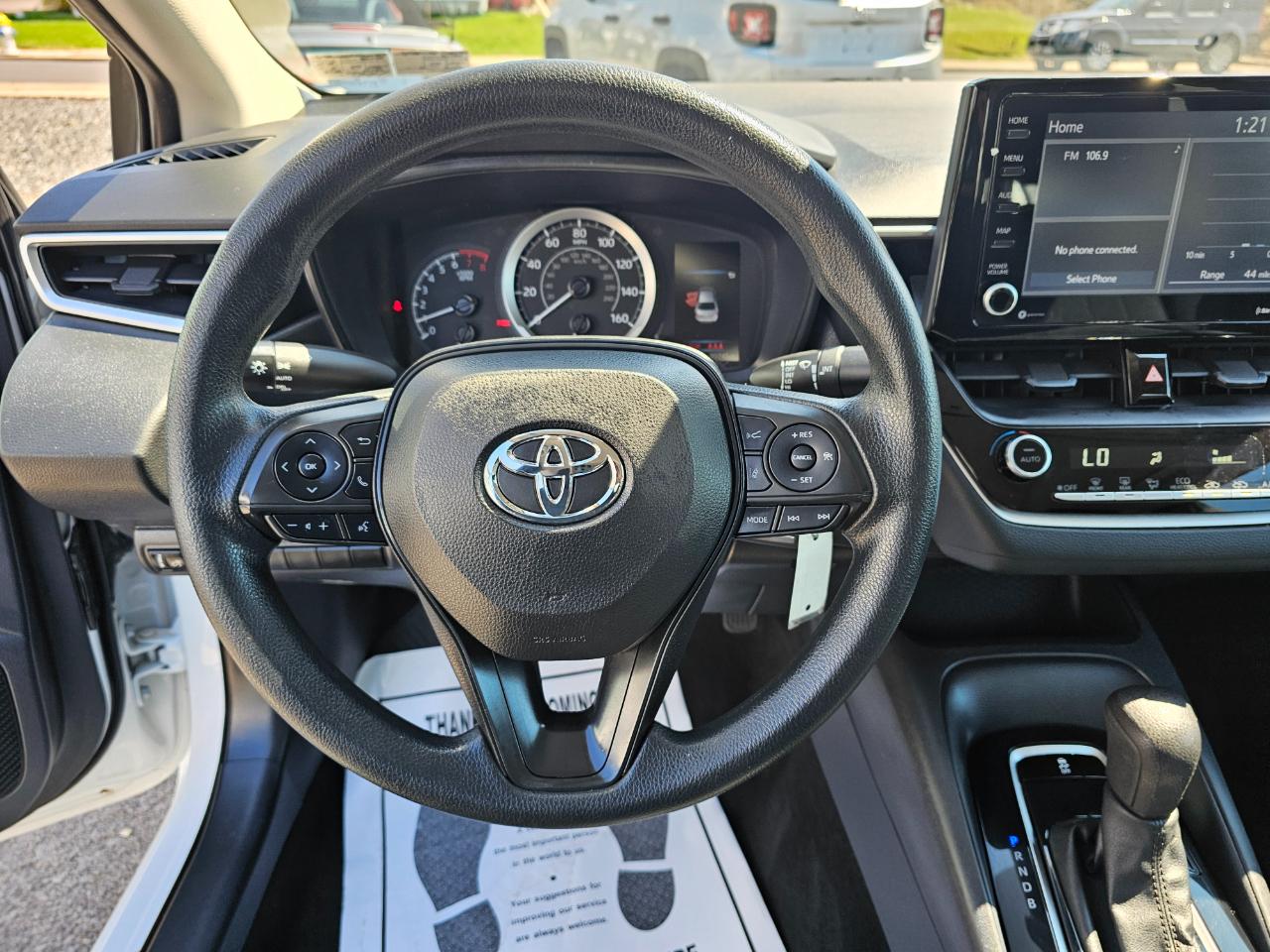 Toyota Corolla LE 2022