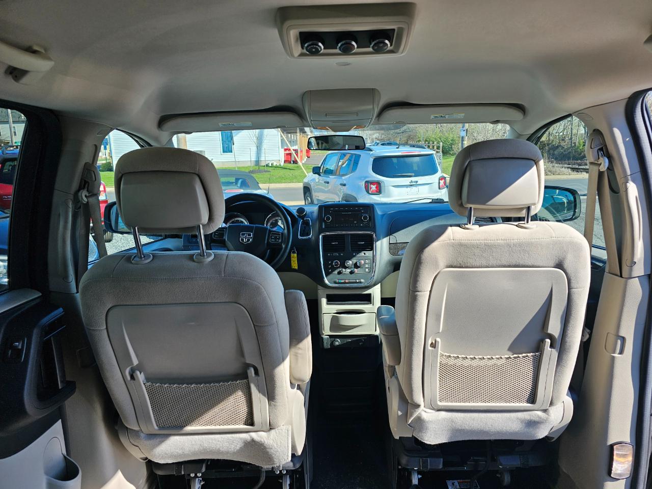 Dodge Grand Caravan SE 2016