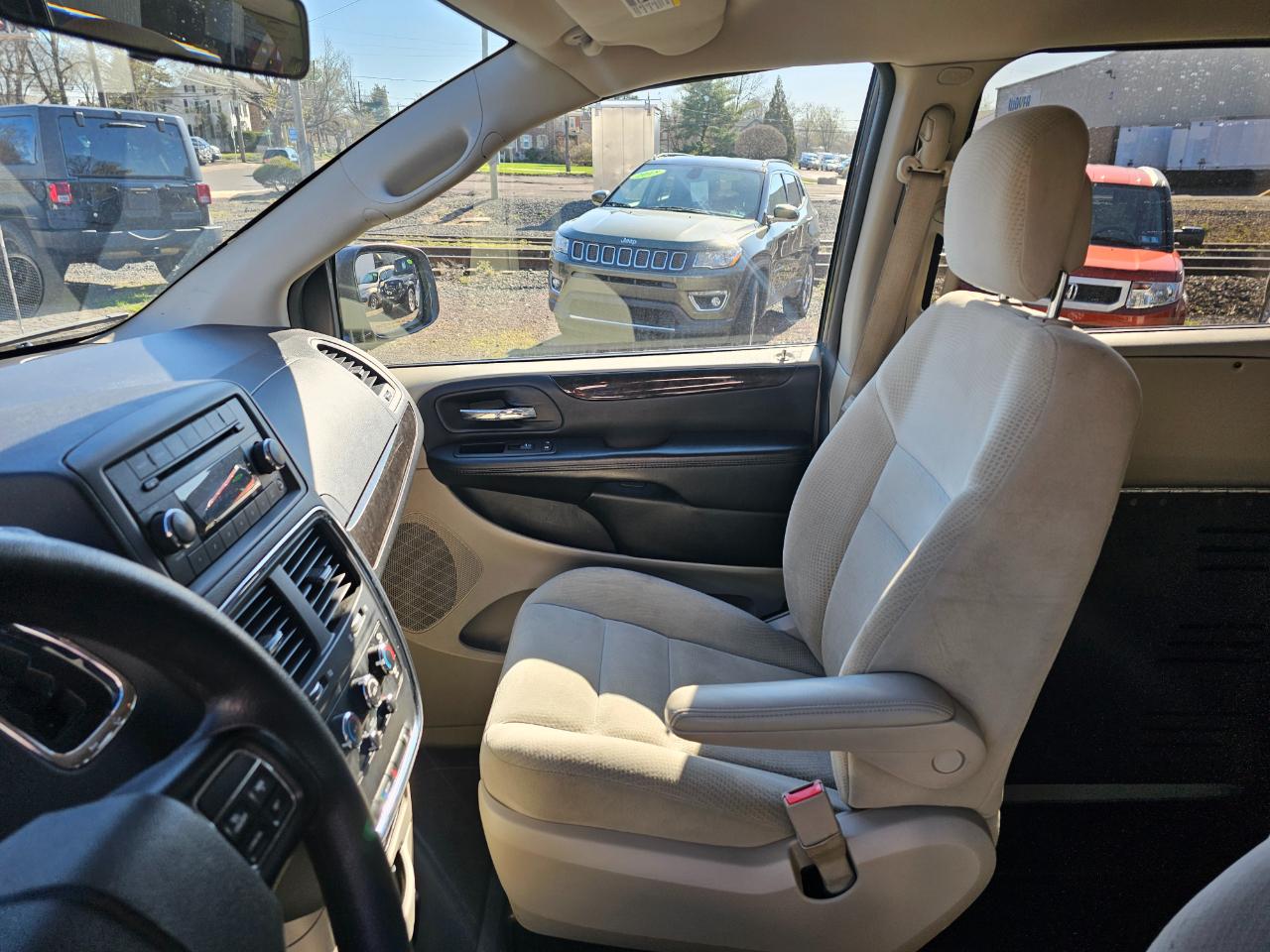 Dodge Grand Caravan SE 2016