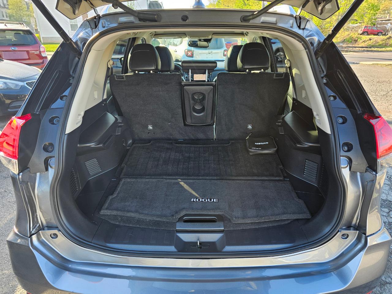 Nissan Rogue SV AWD 2018