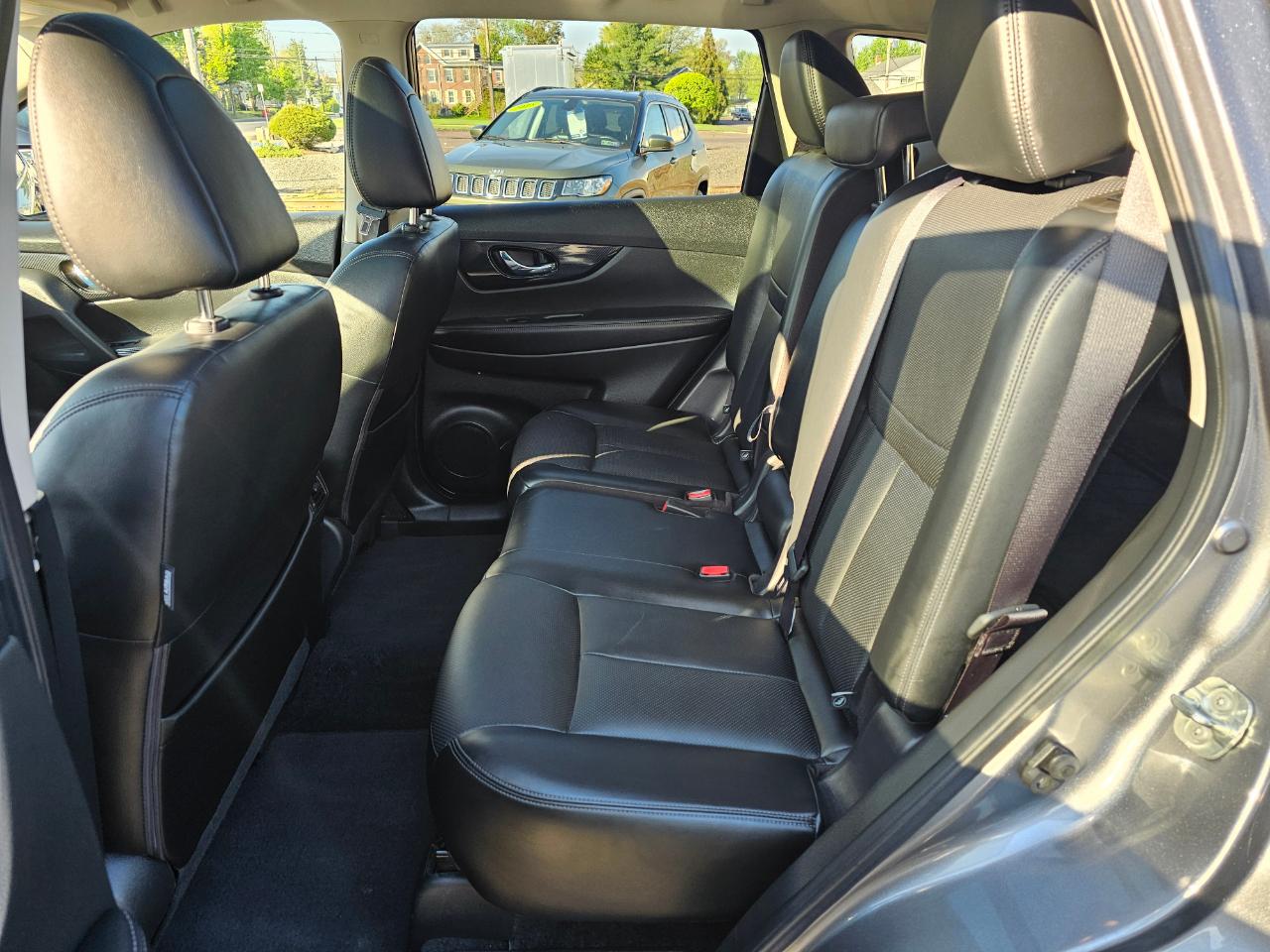 Nissan Rogue SV AWD 2018