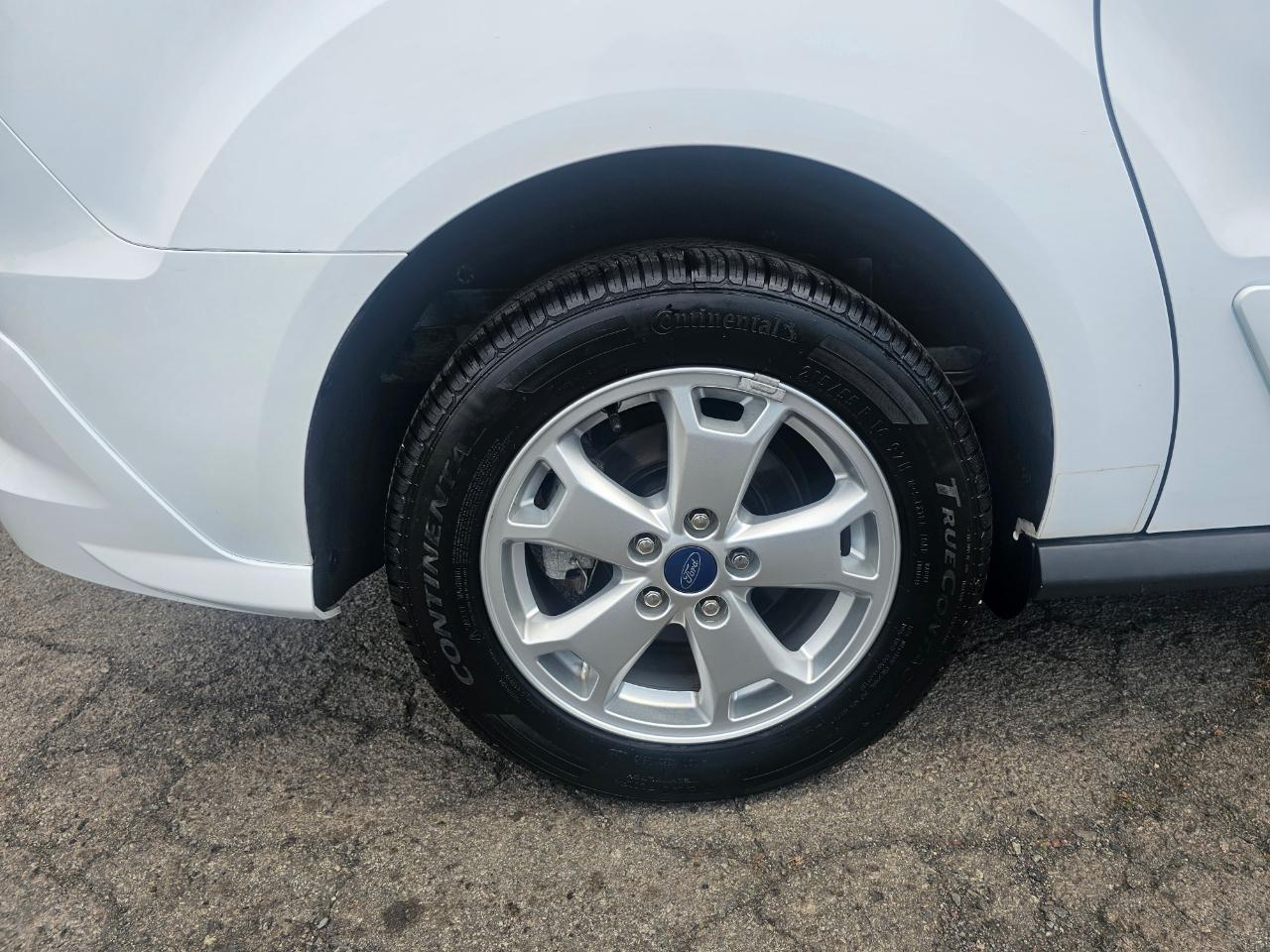 Ford Transit Connect Wagon XLT w/Rear Liftgate LWB 2014