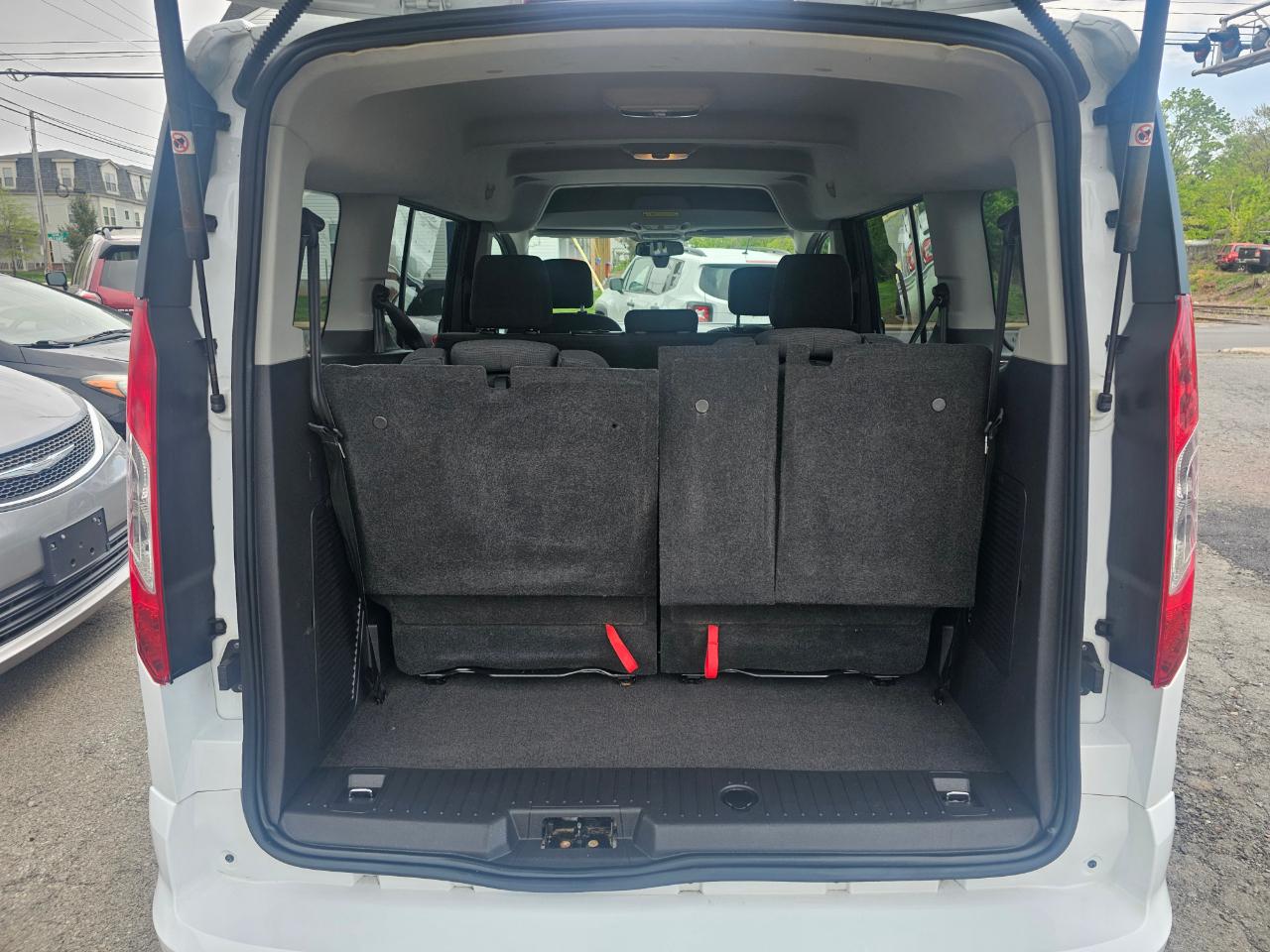 Ford Transit Connect Wagon XLT w/Rear Liftgate LWB 2014