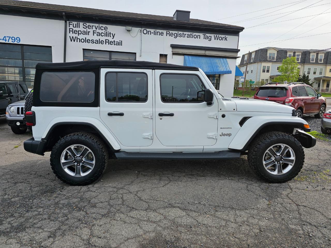 Jeep Wrangler Unlimited Sahara 2018