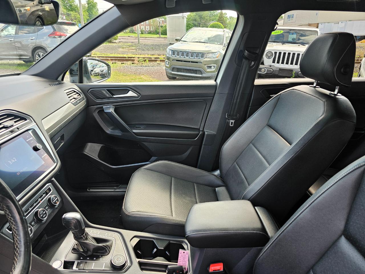 Volkswagen Tiguan  2021