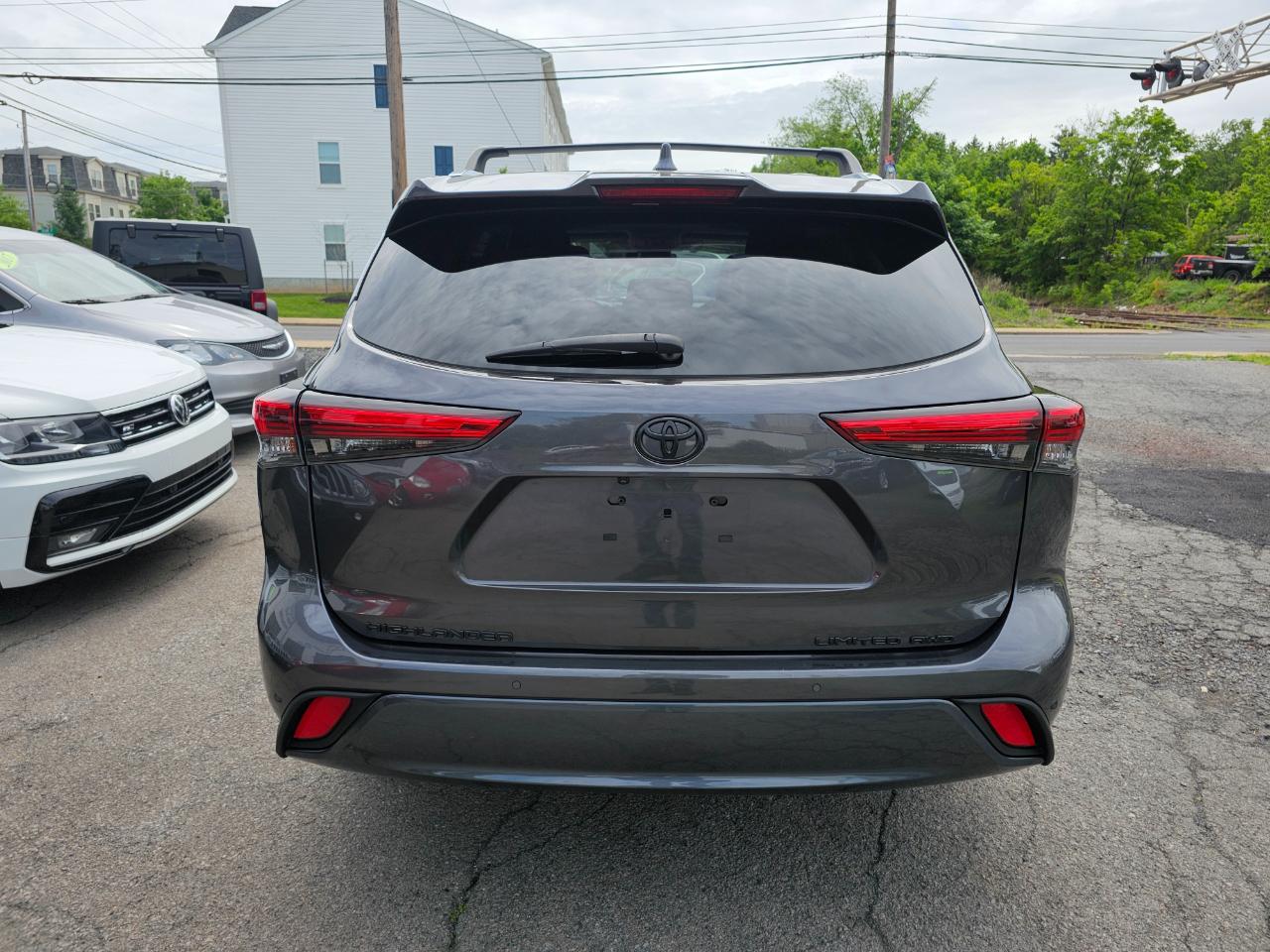 Toyota Highlander Limited AWD V6 2020
