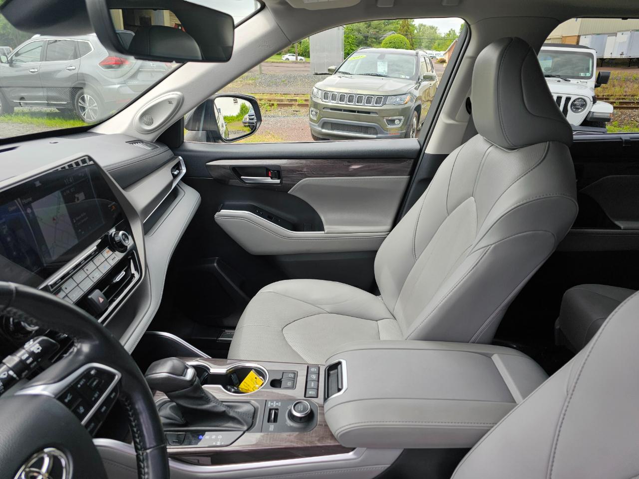 Toyota Highlander Limited AWD V6 2020
