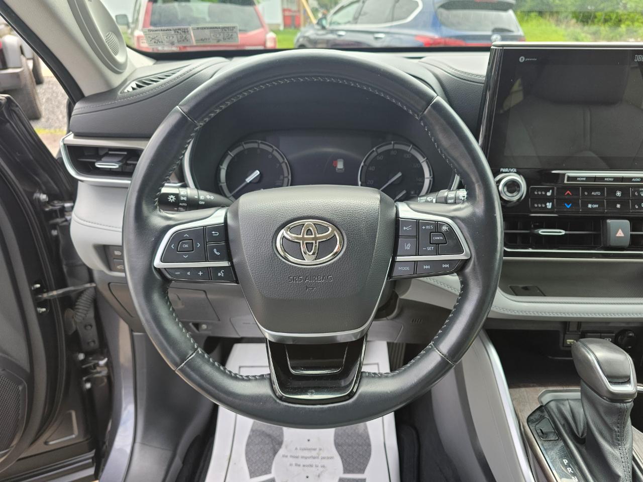 Toyota Highlander Limited AWD V6 2020