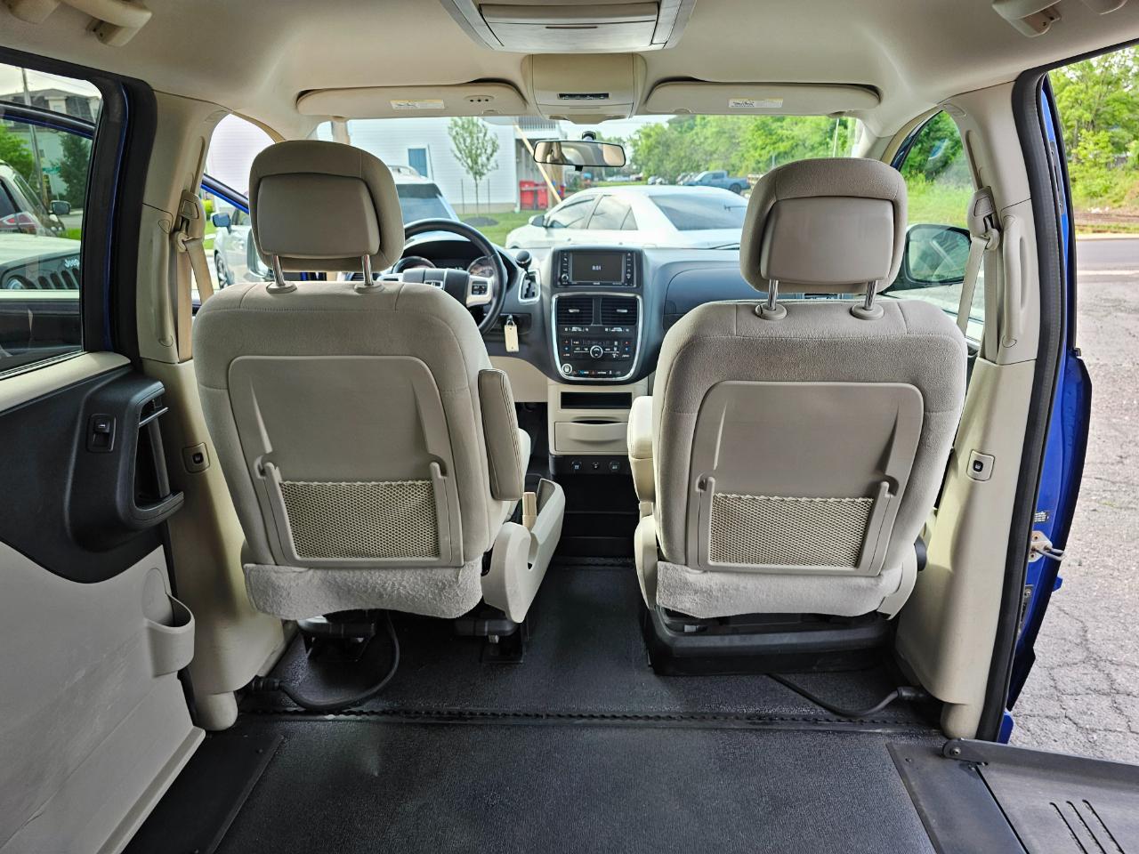 Dodge Grand Caravan Crew 2013