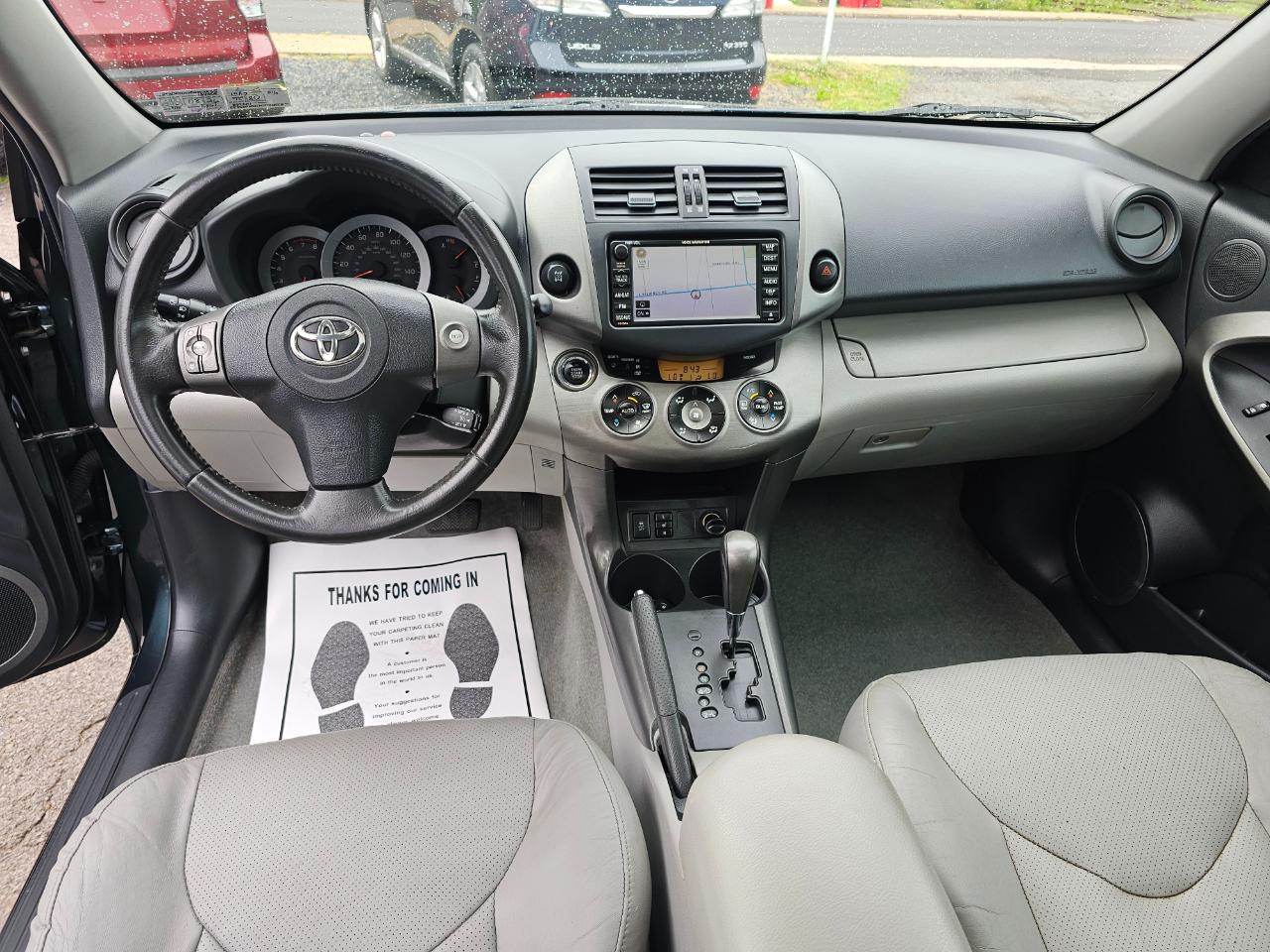 Toyota RAV4 Limited V6 4WD 2011