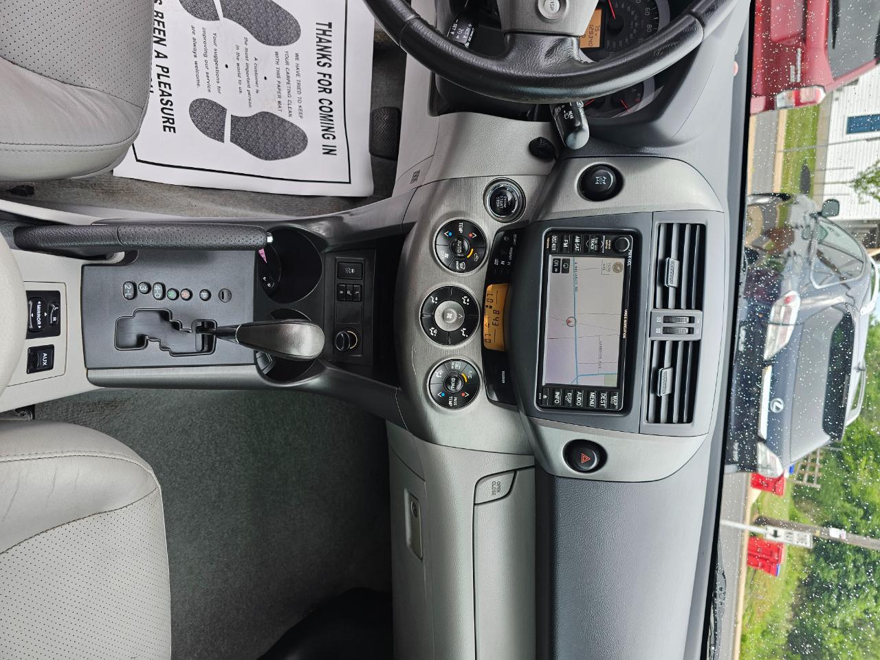 Toyota RAV4 Limited V6 4WD 2011