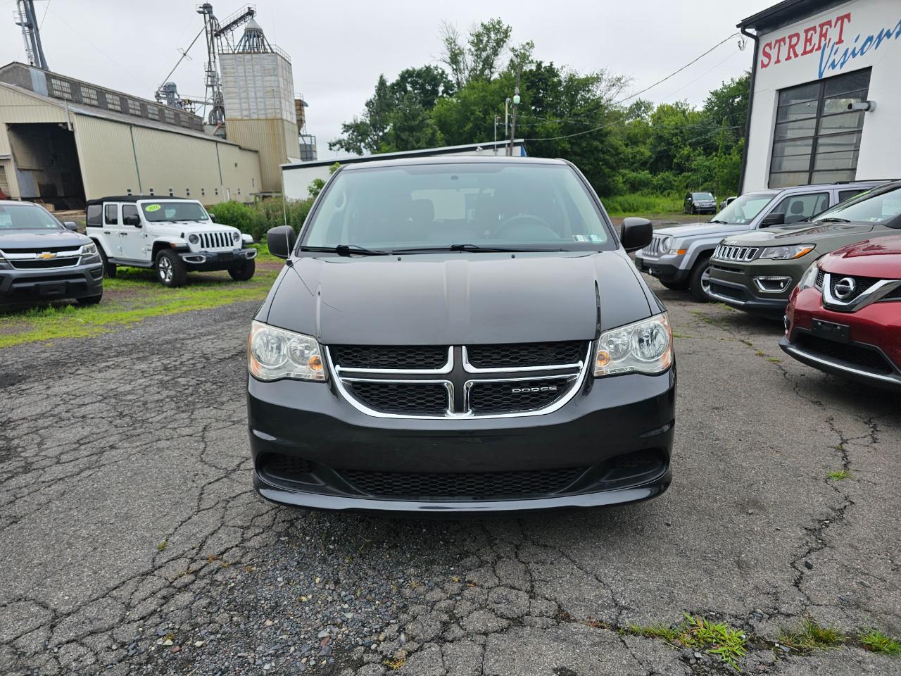 Dodge Grand Caravan Express 2011