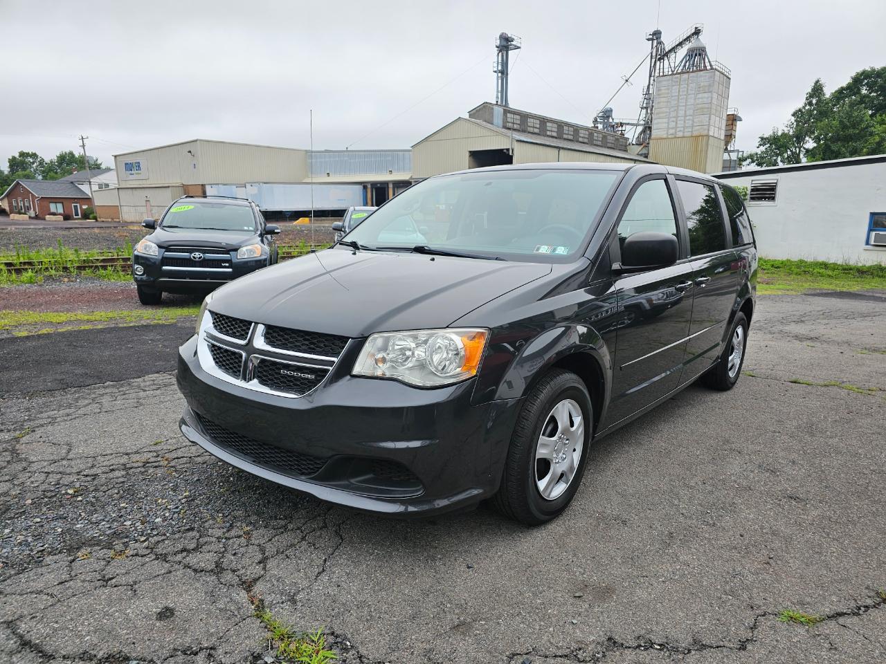 Dodge Grand Caravan Express 2011
