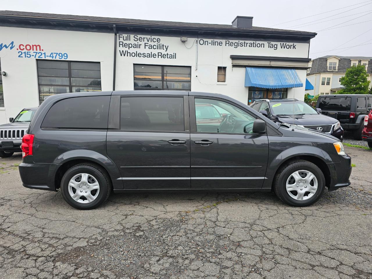 Dodge Grand Caravan Express 2011