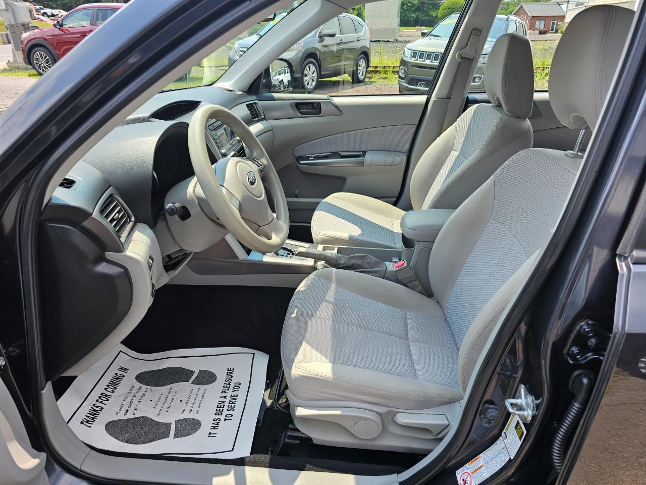 Subaru Forester 2.5X 2012
