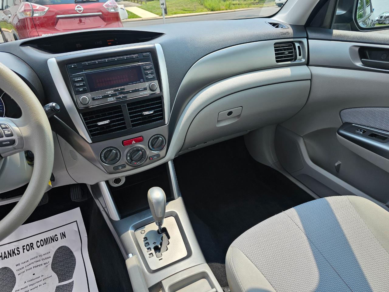 Subaru Forester 2.5X 2012