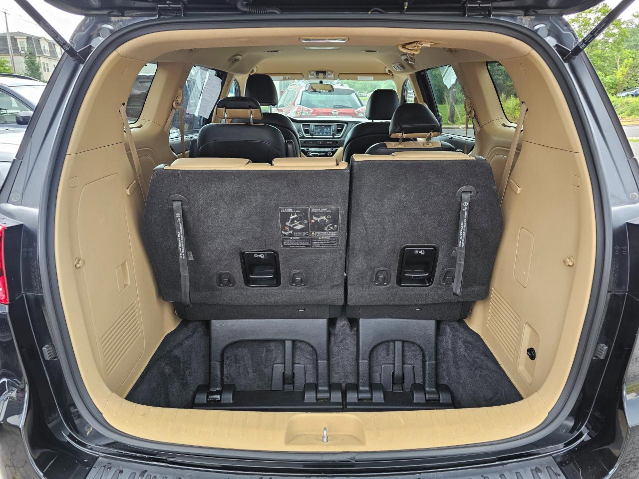 Kia Sedona LX 2019