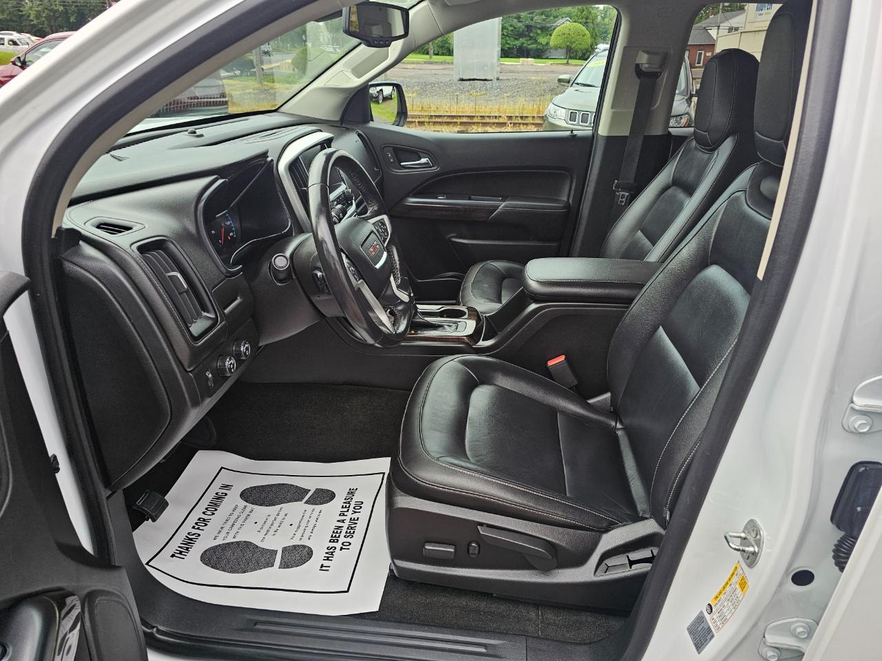 GMC Canyon SLT Crew Cab 4WD Short Box 2017