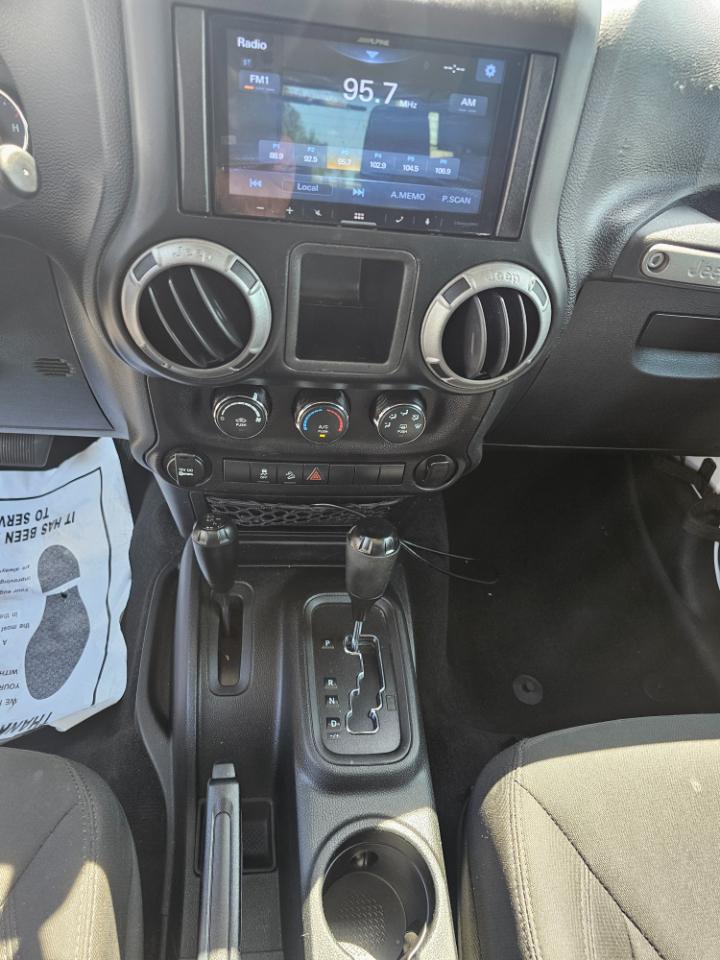 Jeep Wrangler Sport 4WD 2017