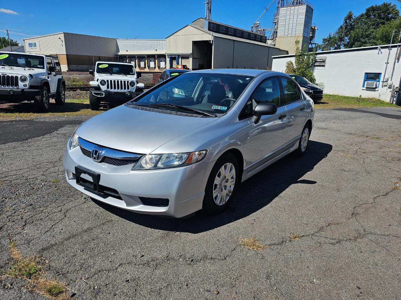 Honda Civic DX-VP Sedan 5-Speed AT 2010