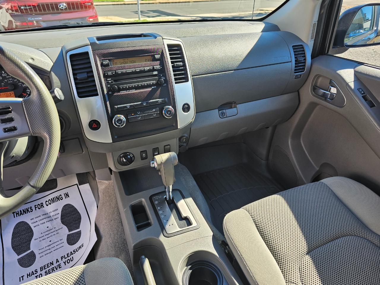 Nissan Frontier SL Crew Cab 4WD 2012